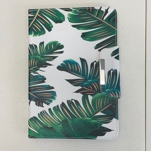 I pad mini case like new